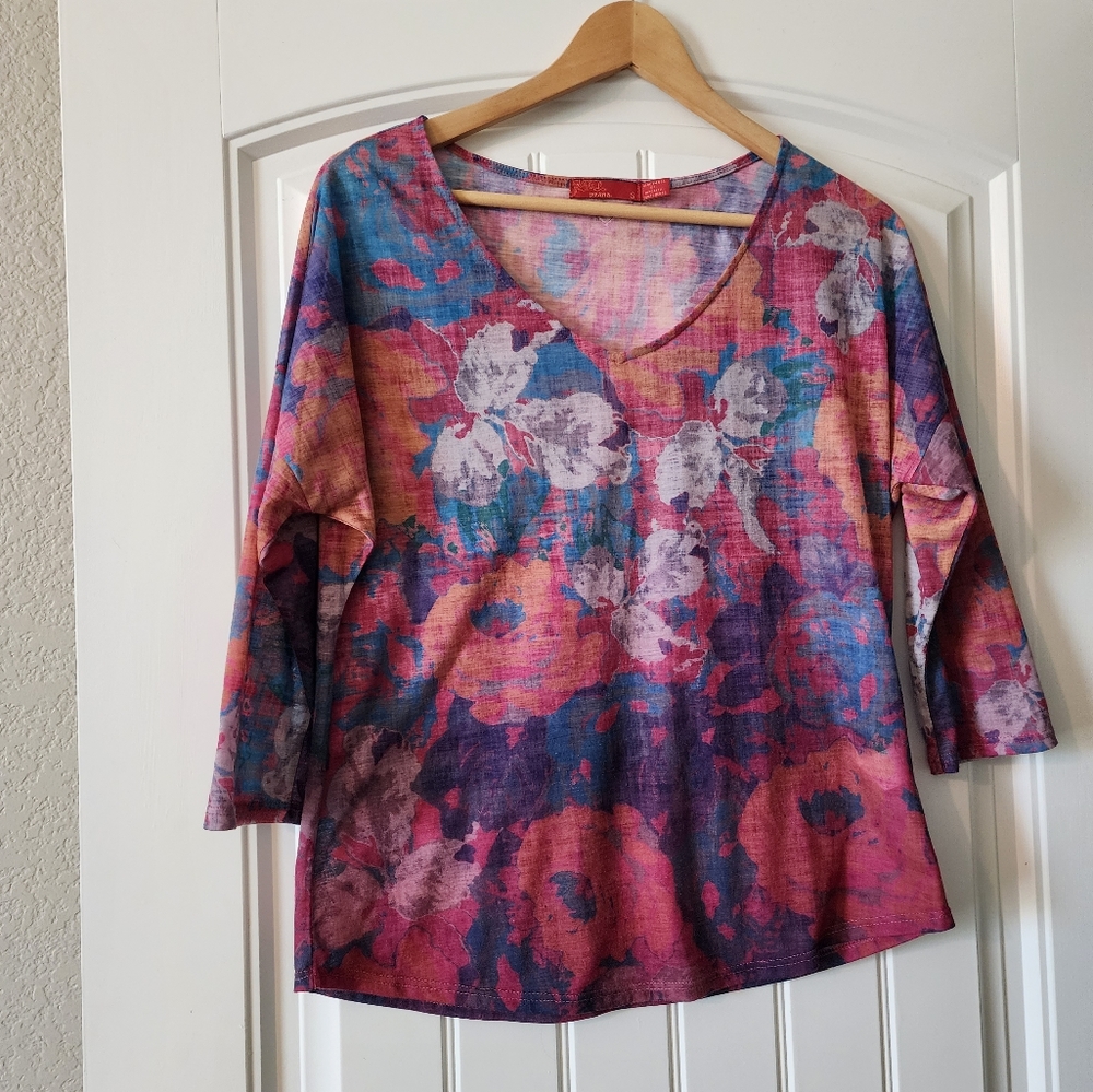 PrAna Small Boho Floral Print V-neck Dolman Top - Picture 7 of 10